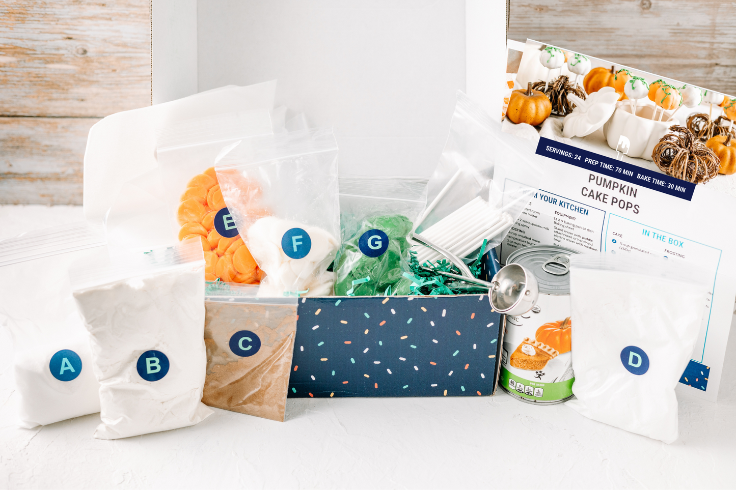 Pumpkin Cake Pops Baking Kit